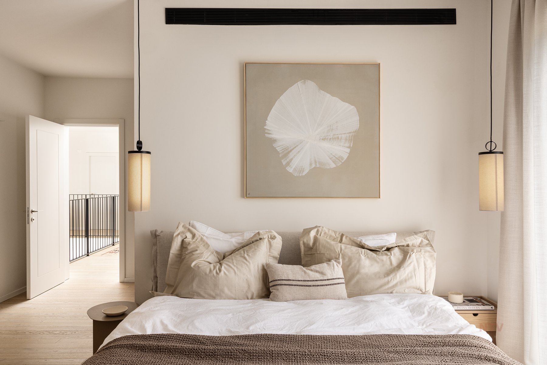 Bedroom detail